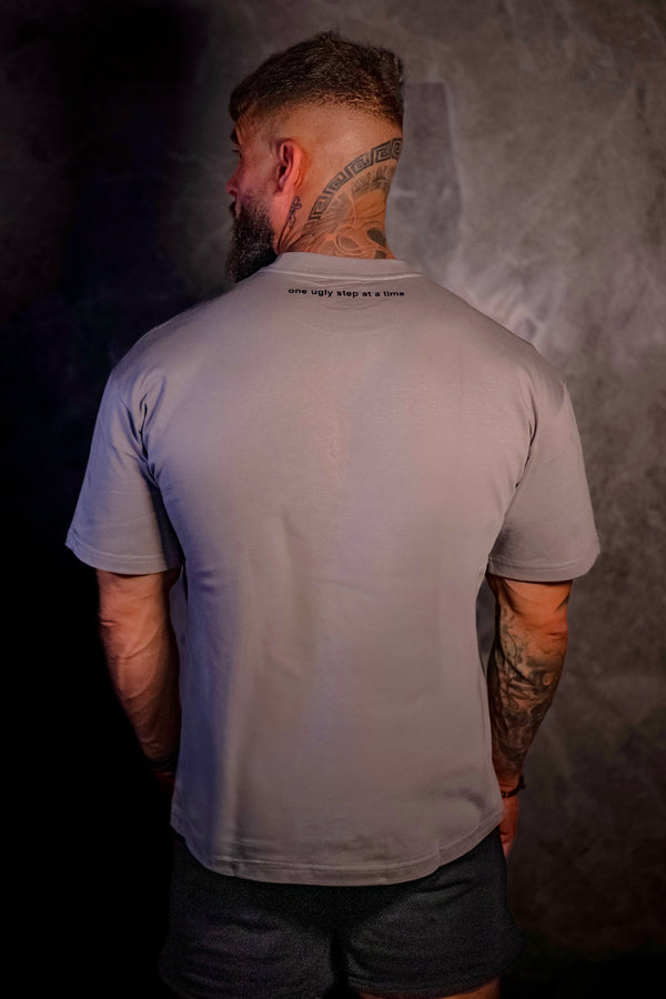 UGLY FIT Oversized T-Shirt — Grey
